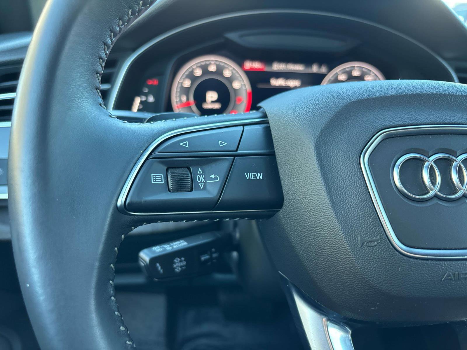 Used 2019 Audi Q8 Premium Plus w/ Premium Plus image 19