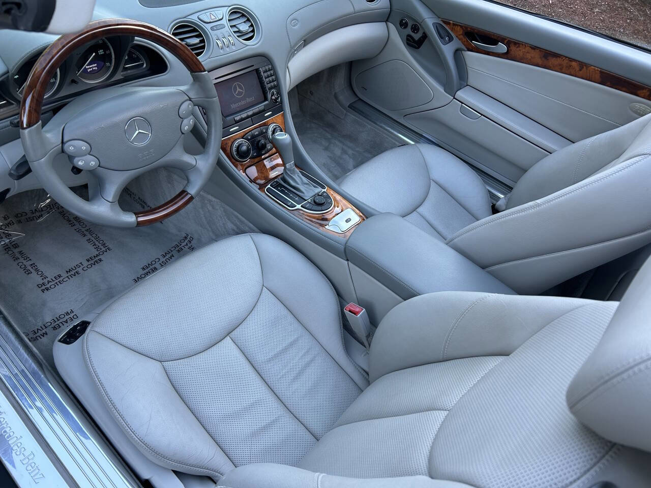 Used 2007 Mercedes-Benz SL 550 image 7
