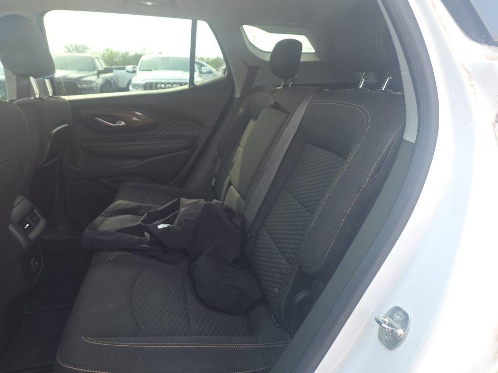 Used 2020 GMC Terrain SLE FWD image 42