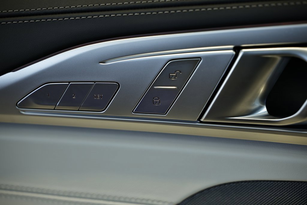 New 2026 BMW 840i Coupe w/ M Sport Professional Package image 16
