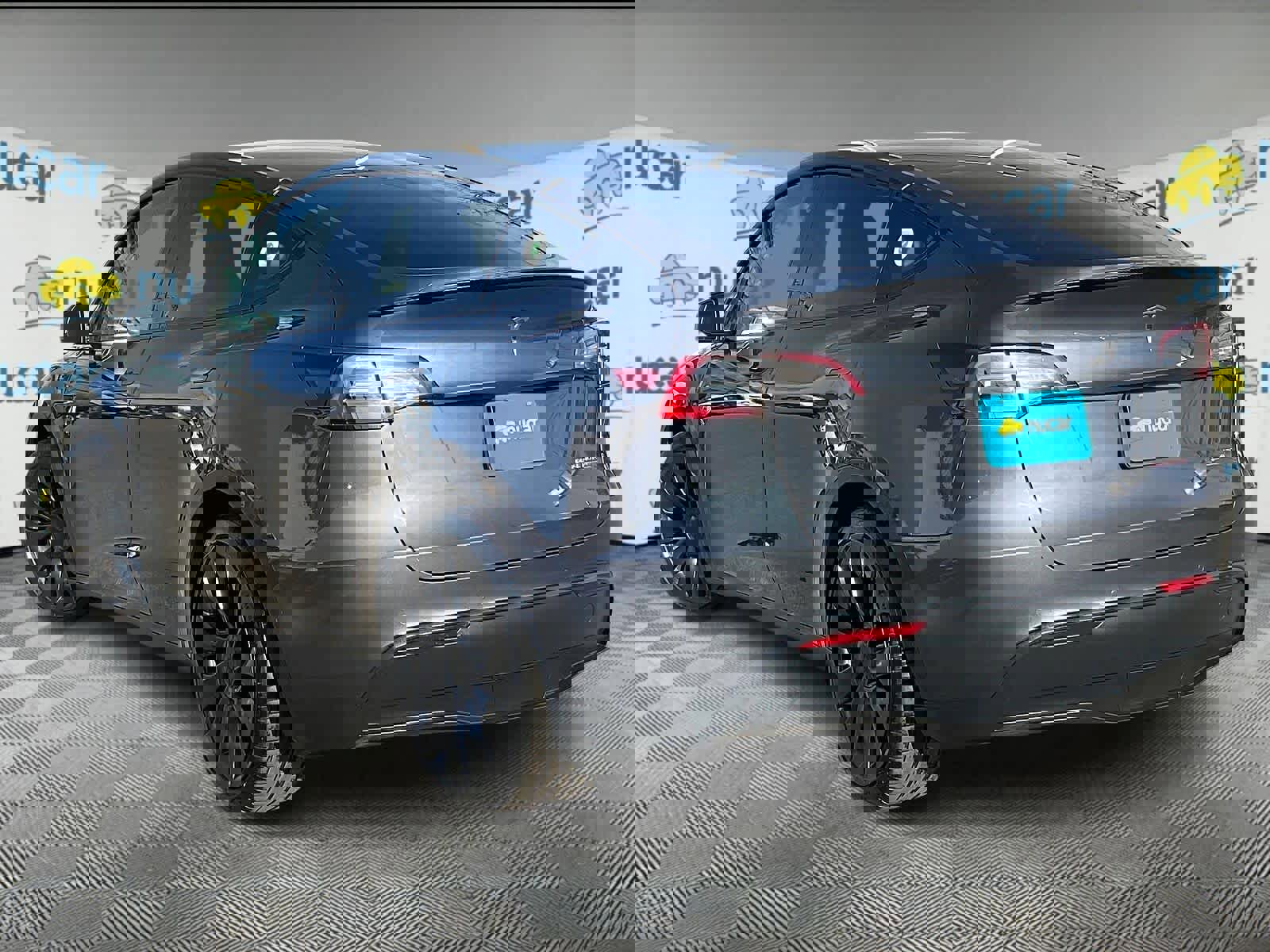 Used 2021 Tesla Model Y Performance image 4