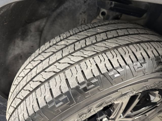 Used 2022 GMC Terrain AT4 w/ Infotainment Package II image 37