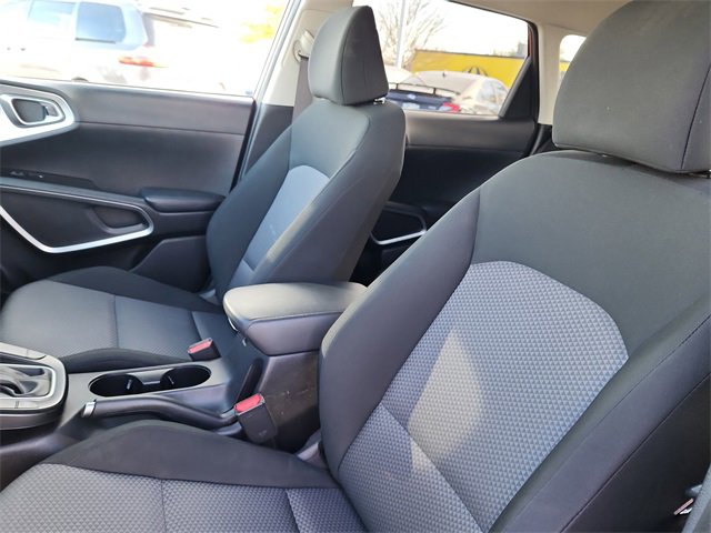 Used 2024 Kia Soul LX w/ Option Group 015 image 13