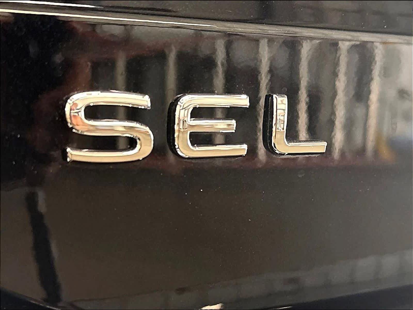Certified 2026 Volkswagen Taos SEL AWD/4WD image 27