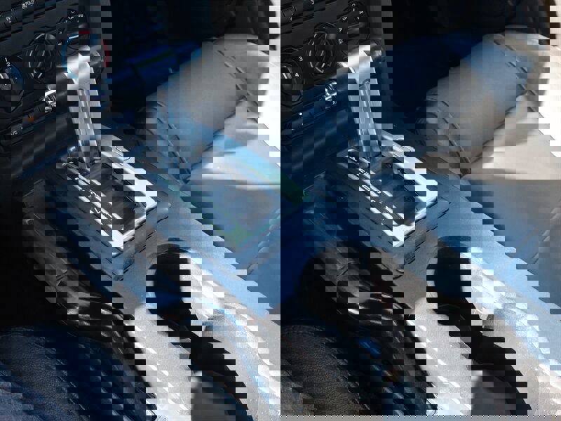 Used 2006 Ford Mustang Premium RWD image 18