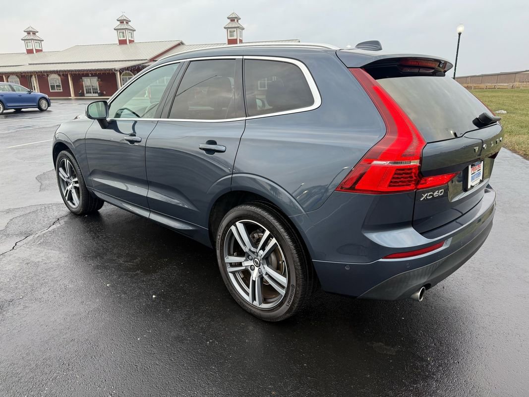 Used 2018 Volvo XC60 T5 Momentum w/ Vision Package image 7