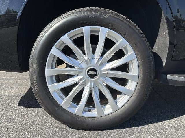 Used 2023 Cadillac Escalade Luxury RWD image 12