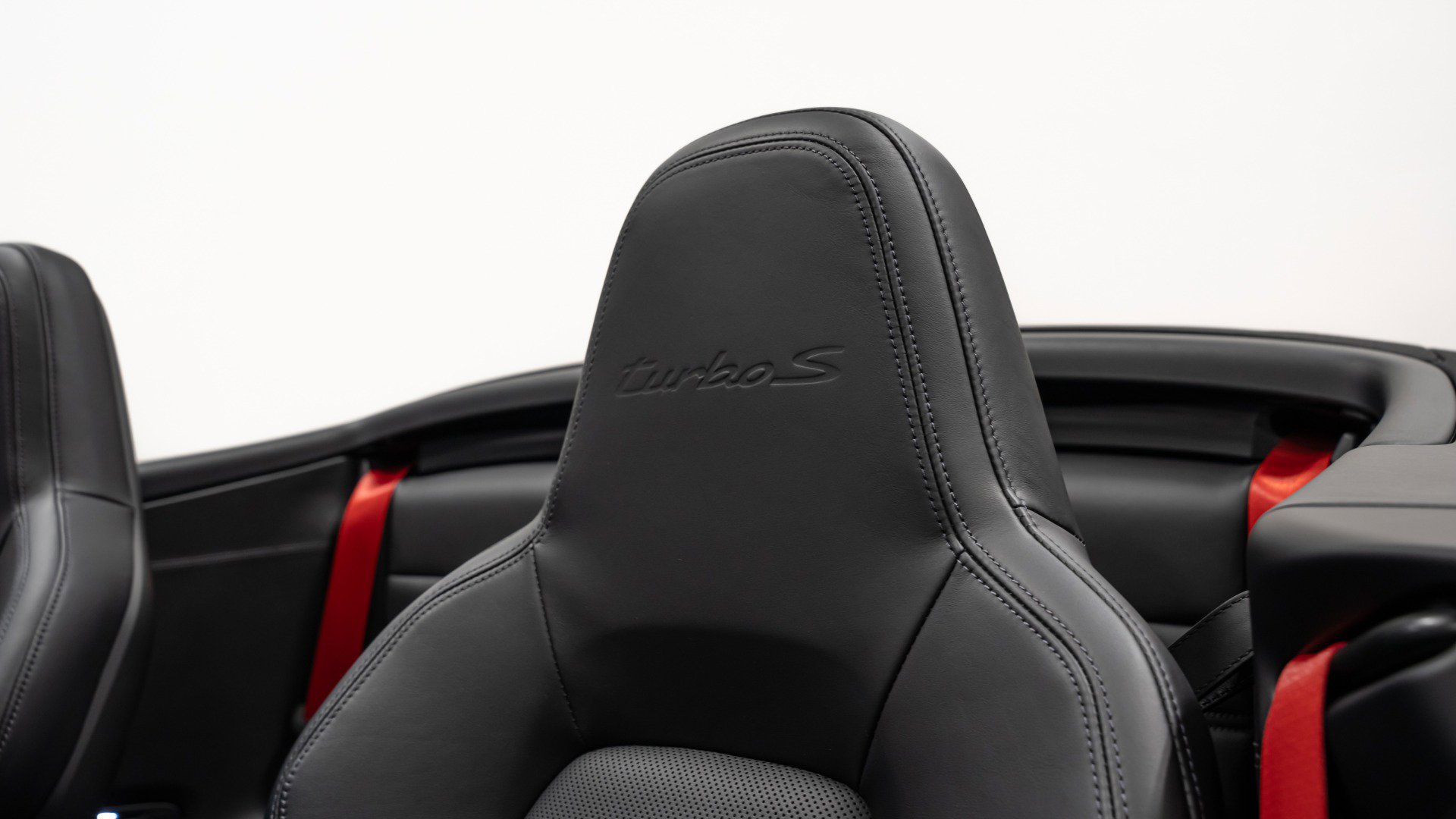 Used 2021 Porsche 911 Turbo S image 46