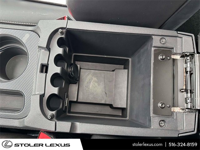 Used 2012 Dodge Challenger R/T Plus image 29