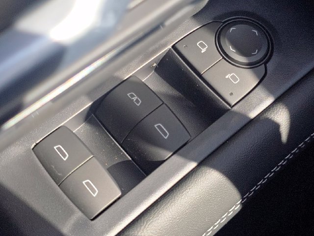 New 2027 GMC Terrain Elevation w/ Elevation Premium Package AWD/4WD image 26