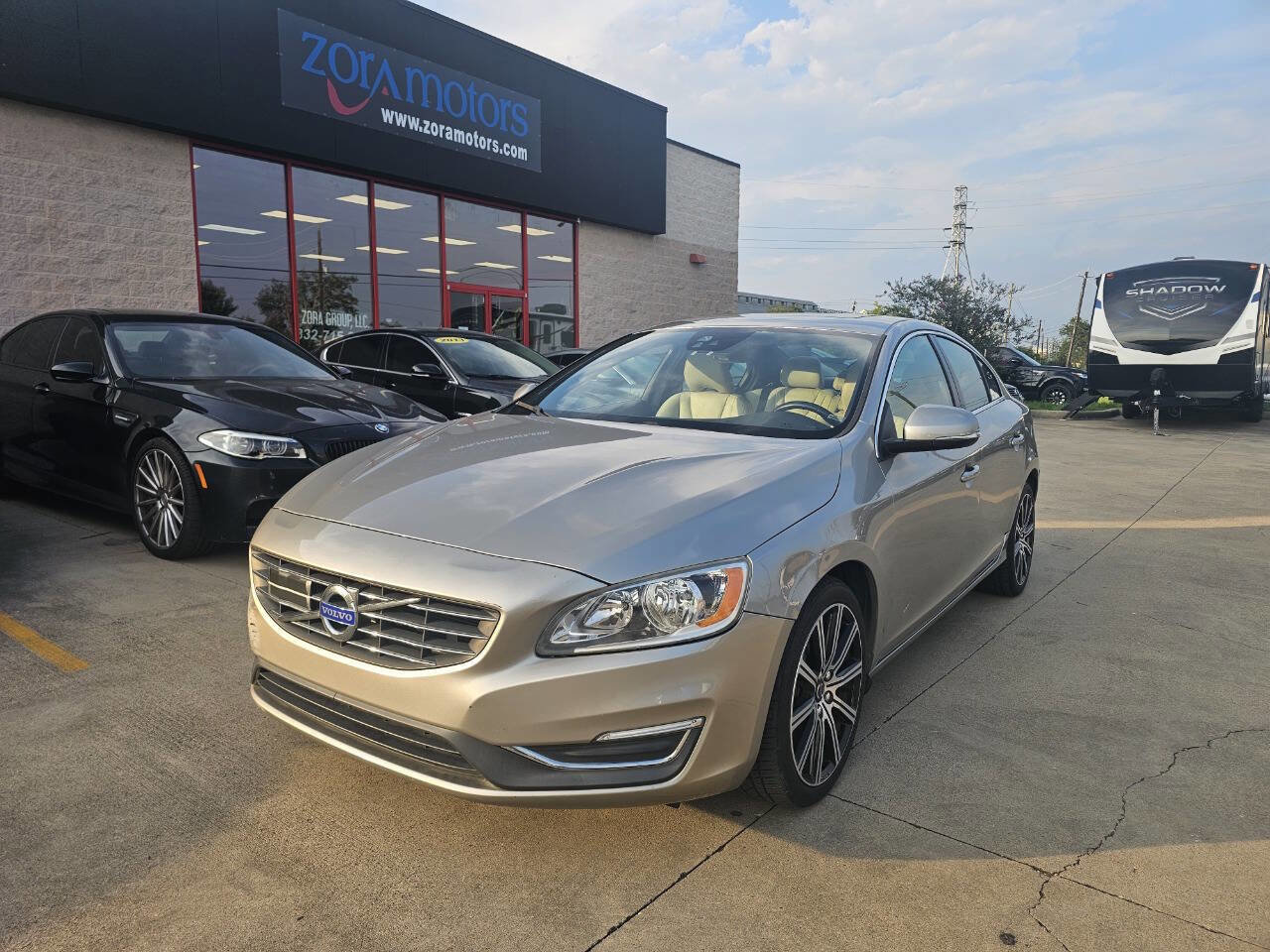 Used 2015 Volvo S60 T6 w/ Technology Package