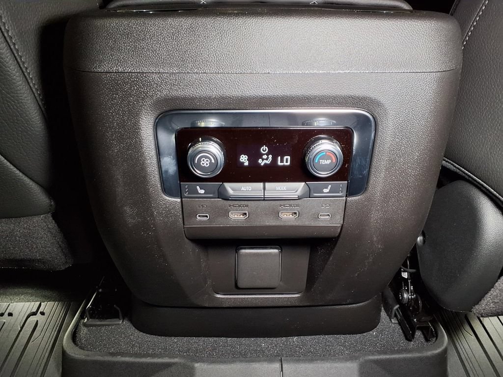 New 2026 GMC Yukon Denali w/ Advanced Technology Package RWD image 13
