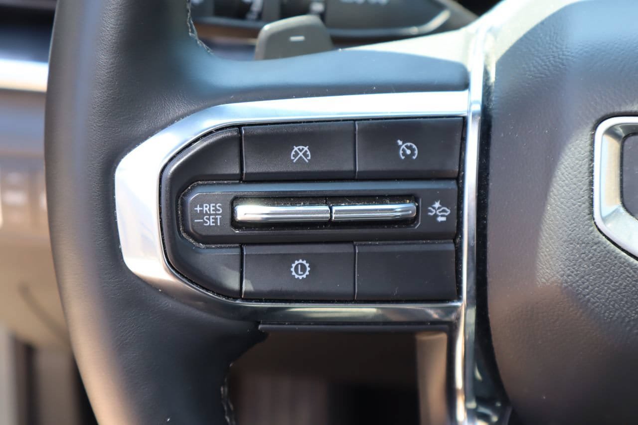 Used 2026 GMC Terrain Elevation FWD image 12