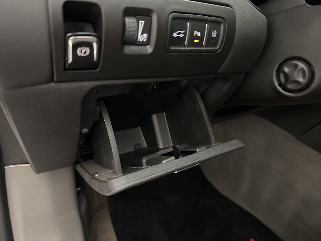 Used 2017 Chevrolet Impala Premier w/ Enhanced Convenience Package image 26