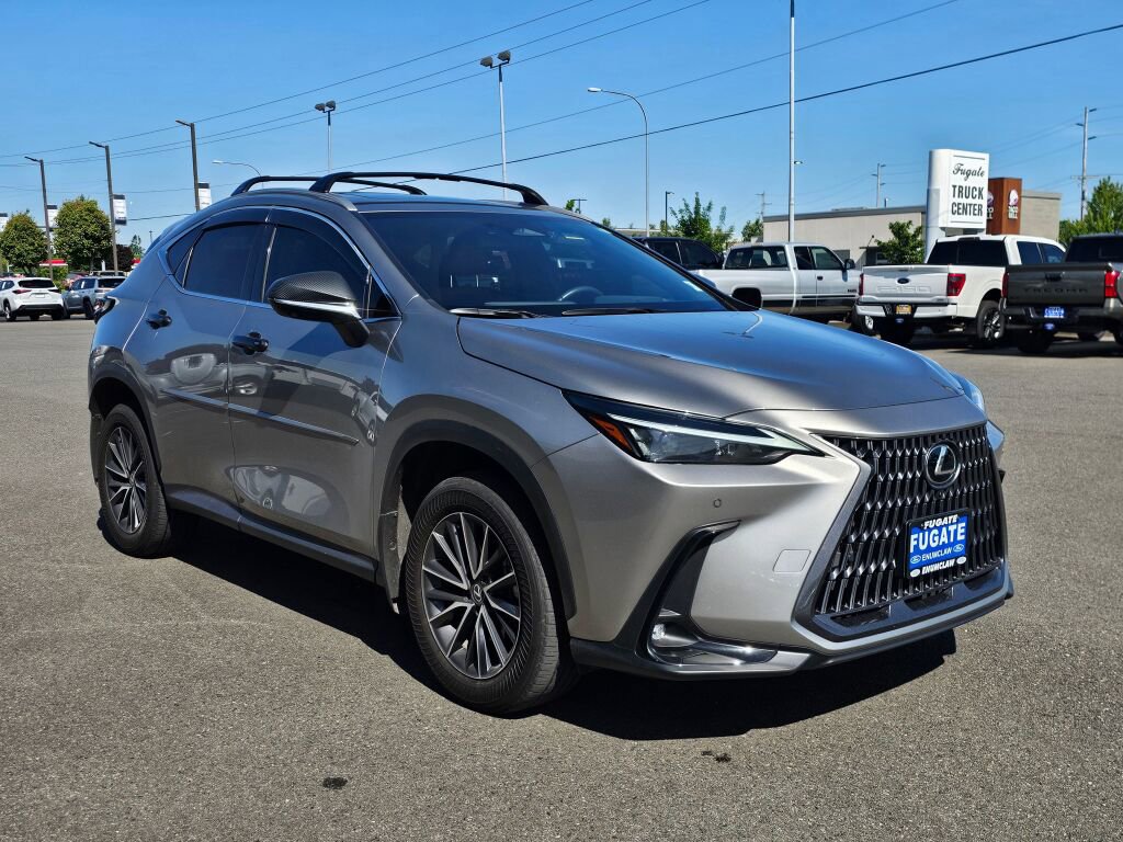 Used 2024 Lexus NX 350h AWD w/ Vision Package image 4