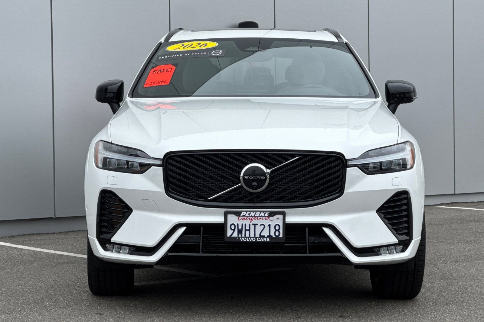 Certified 2026 Volvo XC60 B5 Plus w/ Climate Package PRO AWD/4WD image 8
