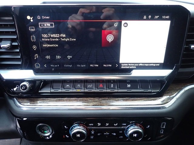 Used 2024 GMC Sierra 1500 Elevation w/ LPO, Elevation Black Package image 28