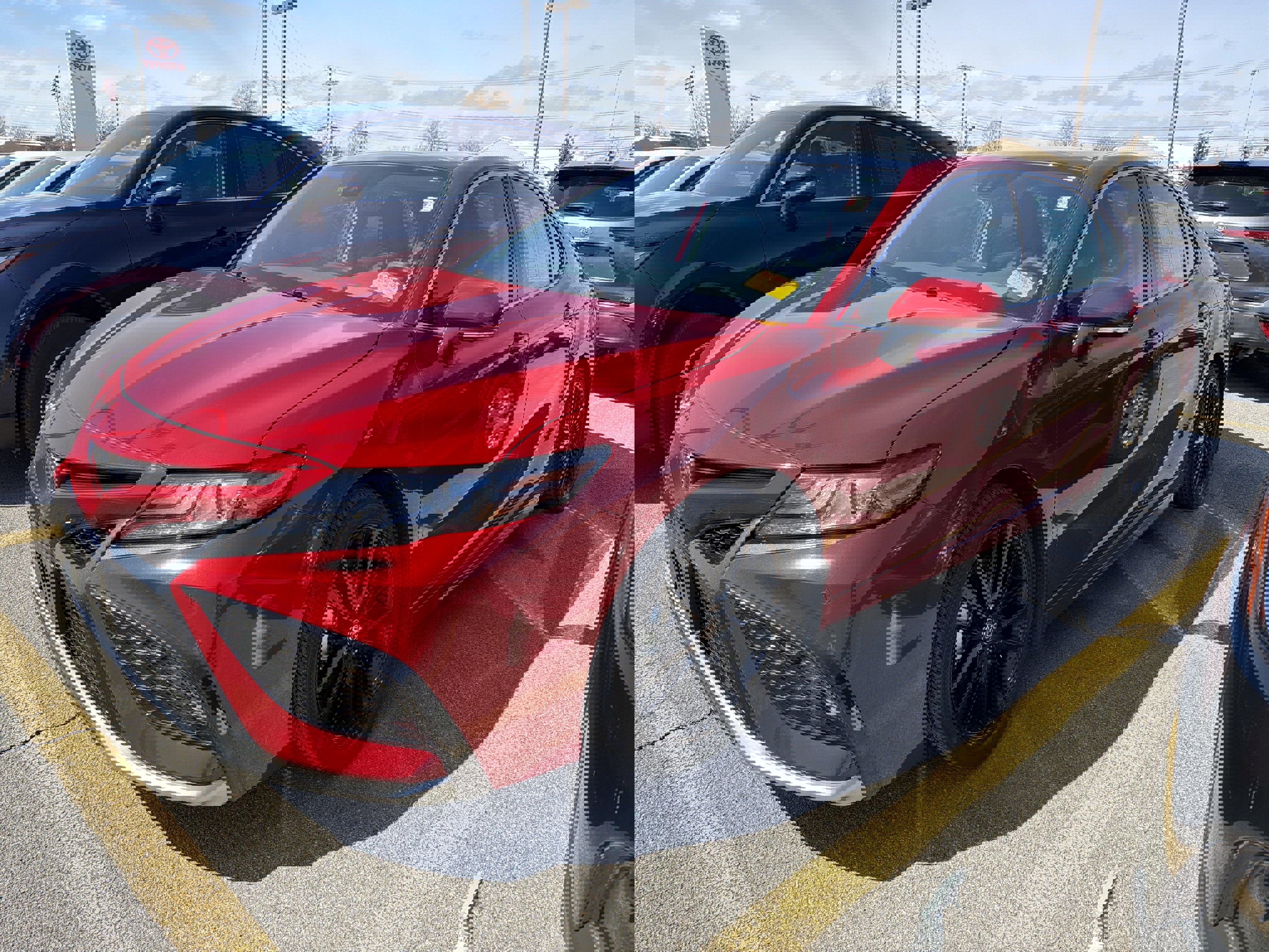 Used 2024 Toyota Camry XSE w/ Navigation Package image 4