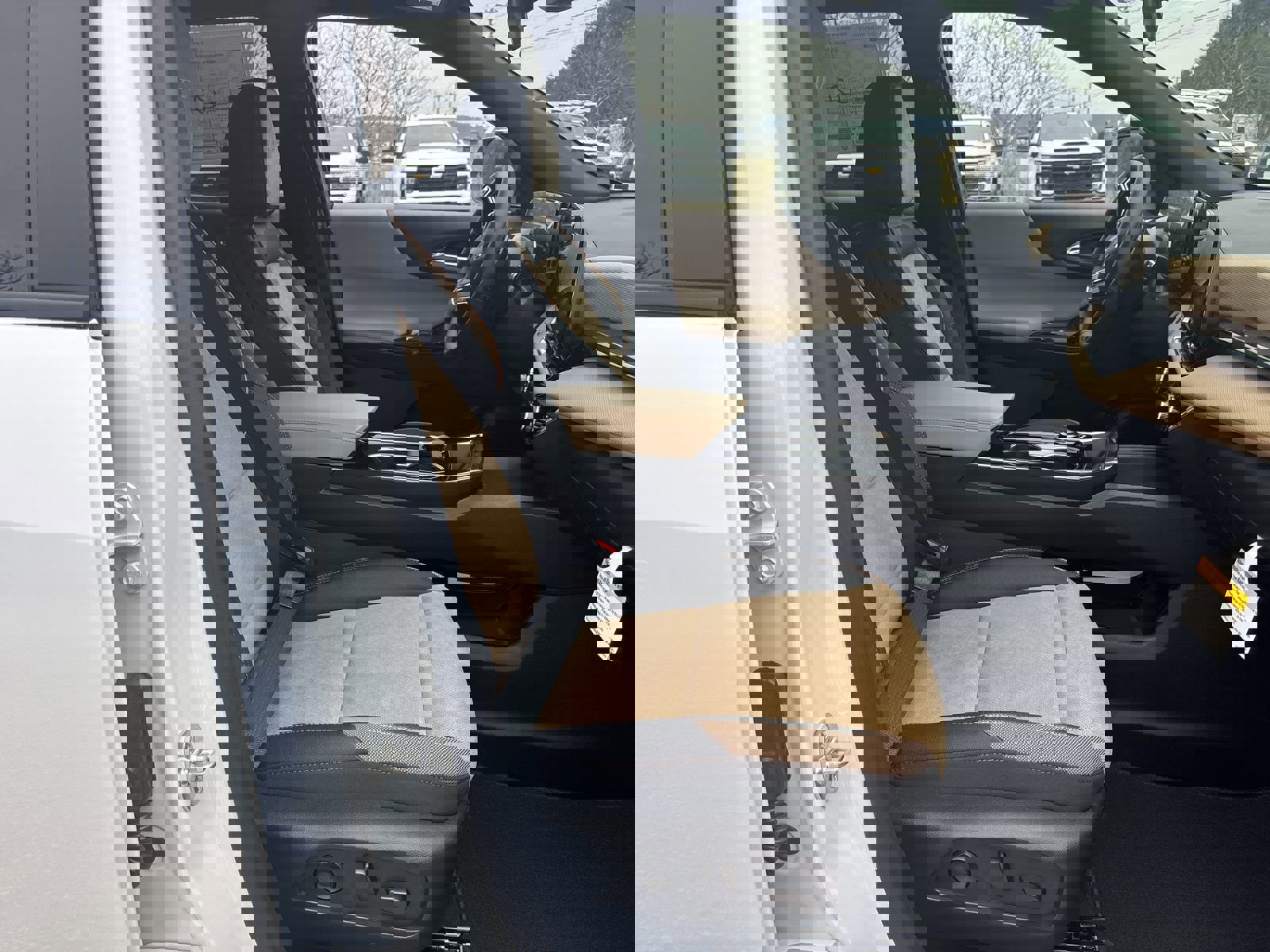 New 2026 Chevrolet Equinox ACTIV w/ Convenience Package III image 27