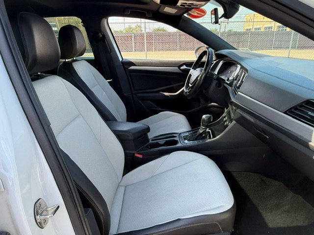 Used 2019 Volkswagen Jetta R-Line FWD image 23