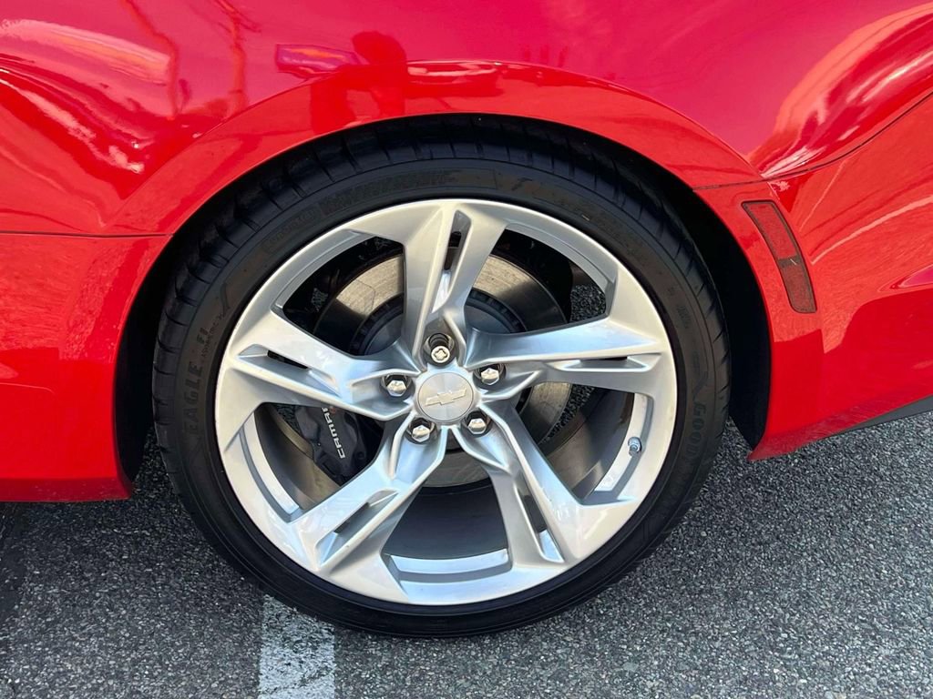 Used 2024 Chevrolet Camaro SS RWD image 7