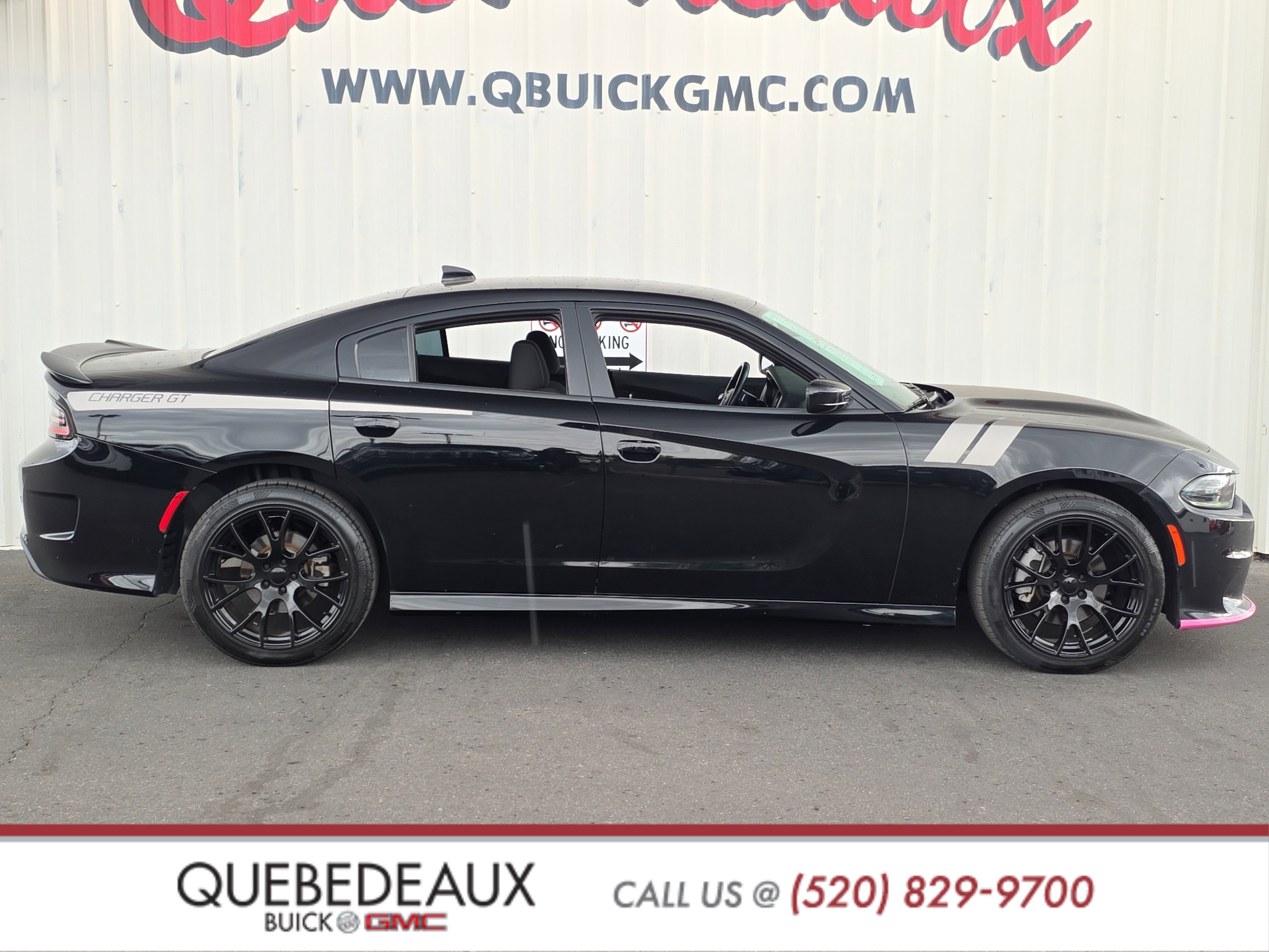 Used 2022 Dodge Charger GT w/ Blacktop Package RWD image 8