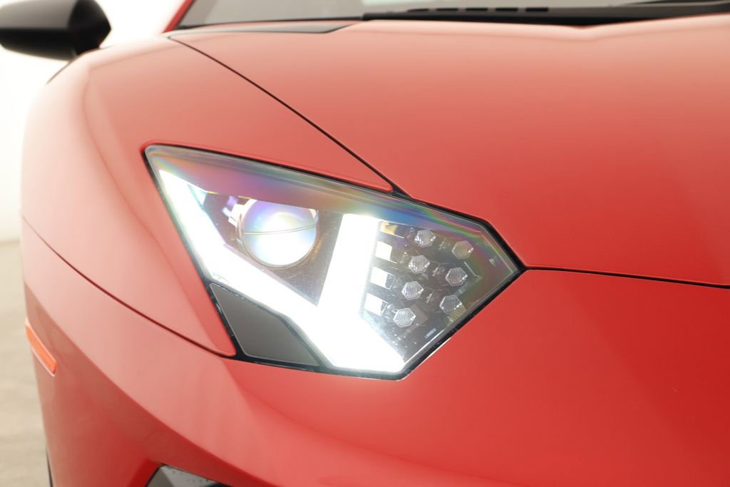 Used 2016 Lamborghini Aventador LP 750-4 Superveloce image 36