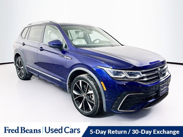 Used 2022 Volkswagen Tiguan SEL R-Line image 1