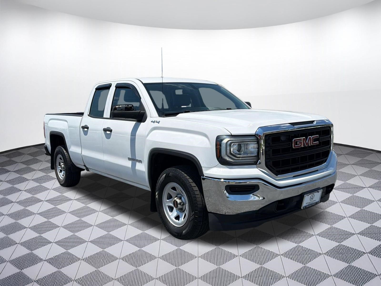 Used 2017 GMC Sierra 1500 4x4 Double Cab image 7