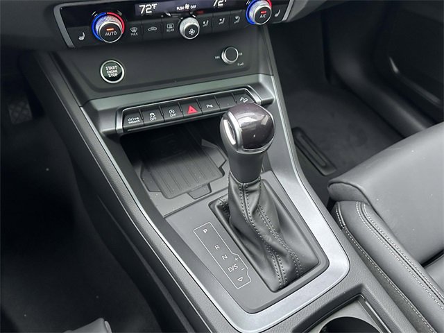 New 2025 Audi Q3 2.0T Premium image 12