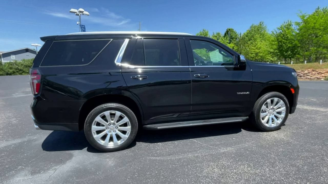 Used 2024 Chevrolet Tahoe Premier AWD/4WD image 9