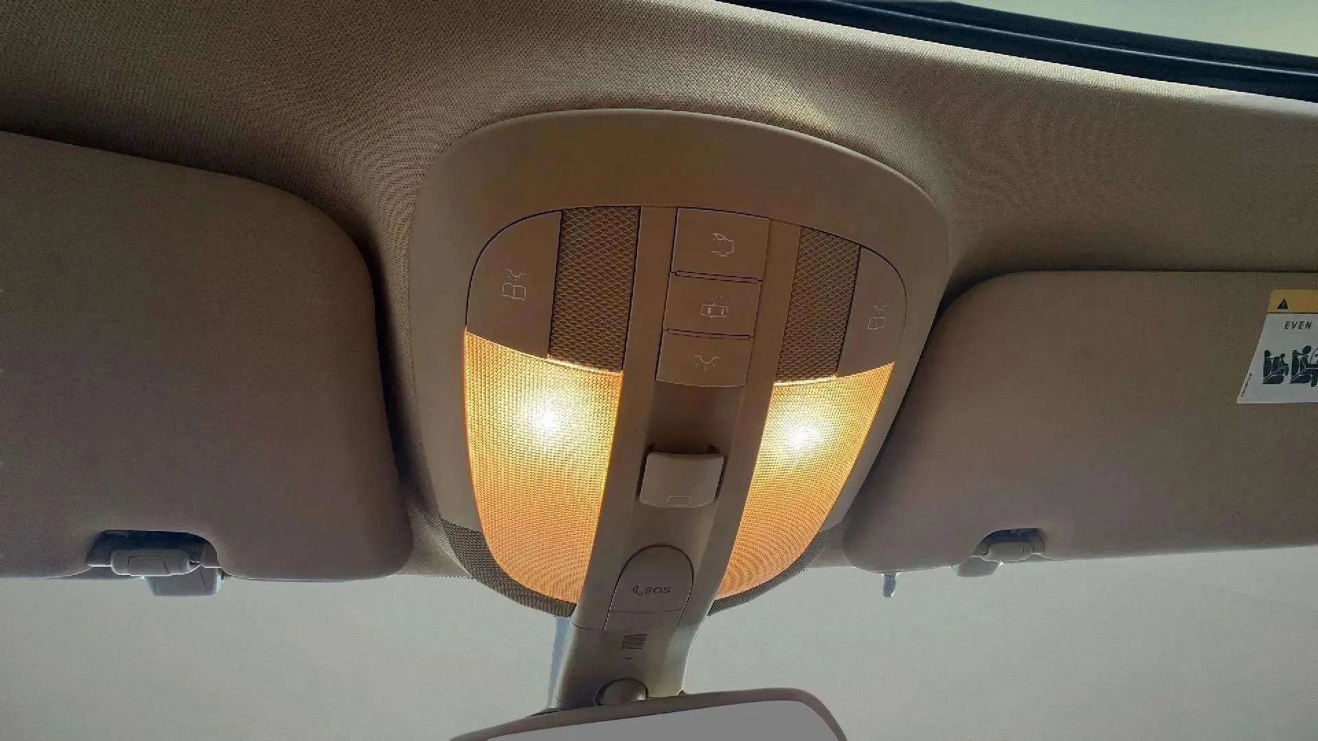 Used 2012 Mercedes-Benz GL 450 GL 450 4MATIC Sport Utility 4D image 38