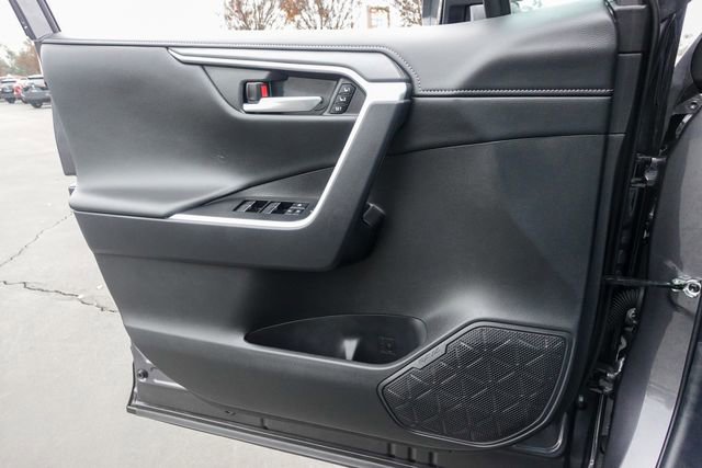 Certified 2025 Toyota RAV4 Limited image 28