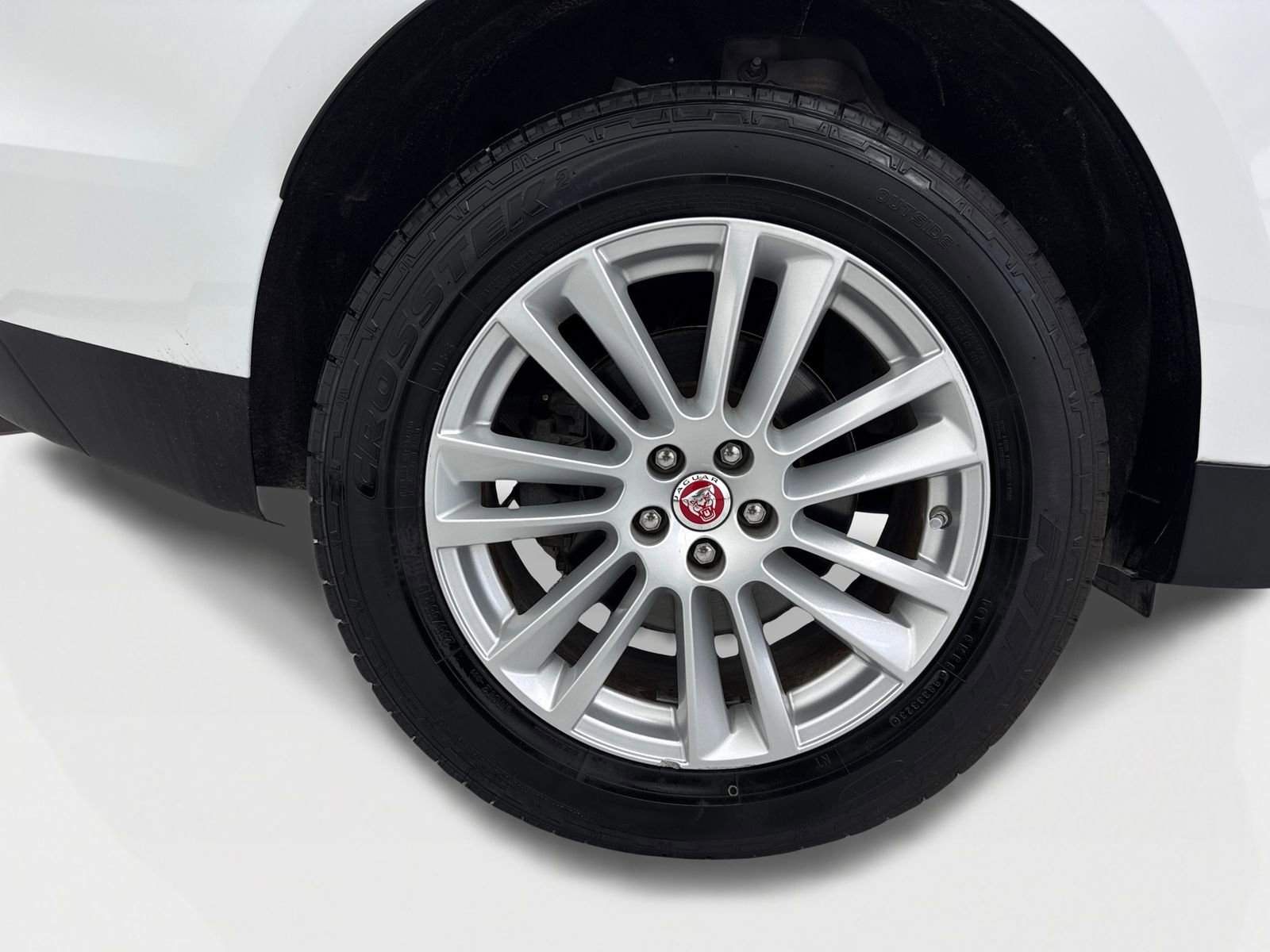 Used 2020 Jaguar F-PACE Prestige image 46