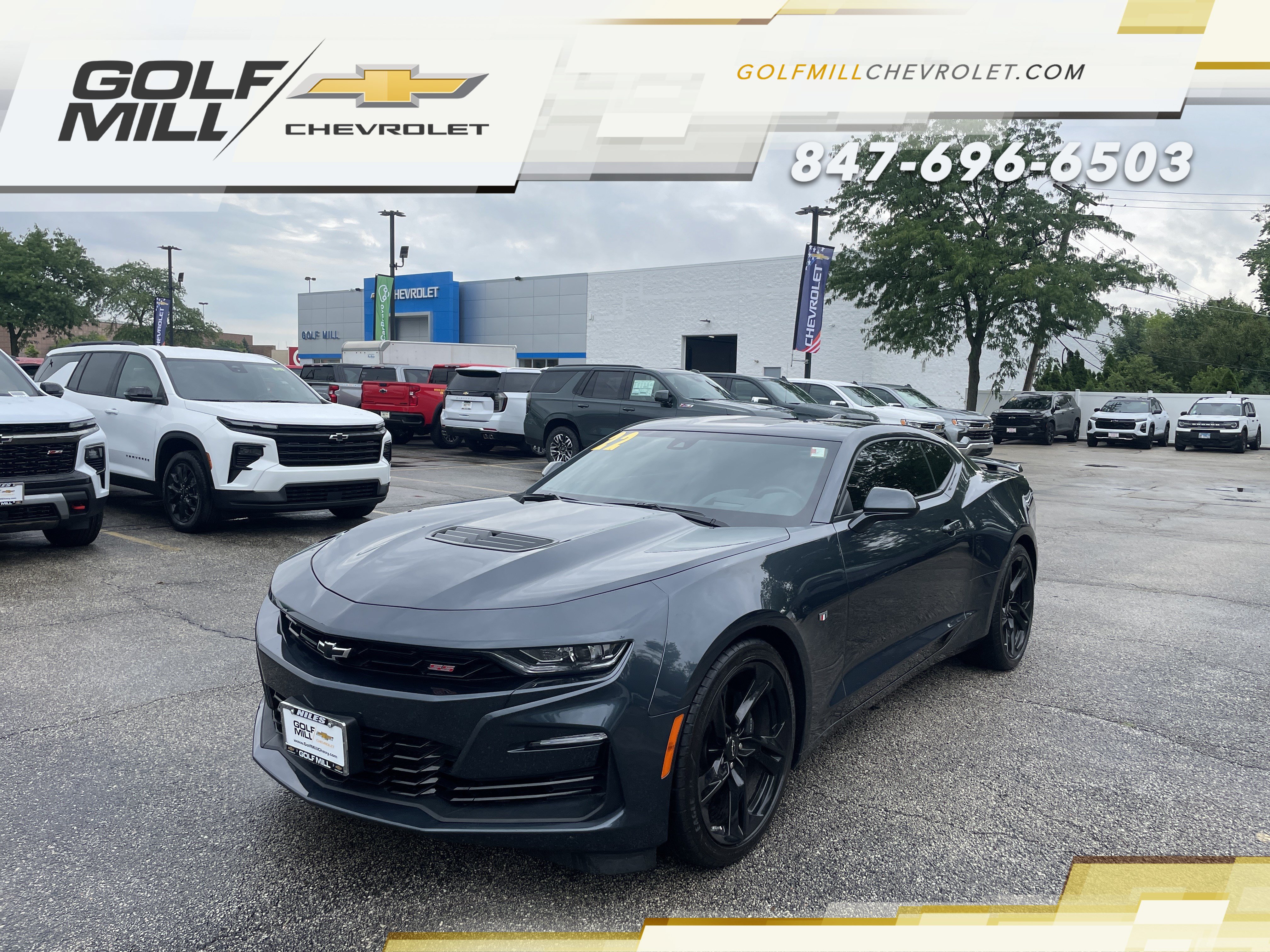 Used 2022 Chevrolet Camaro SS RWD image 1