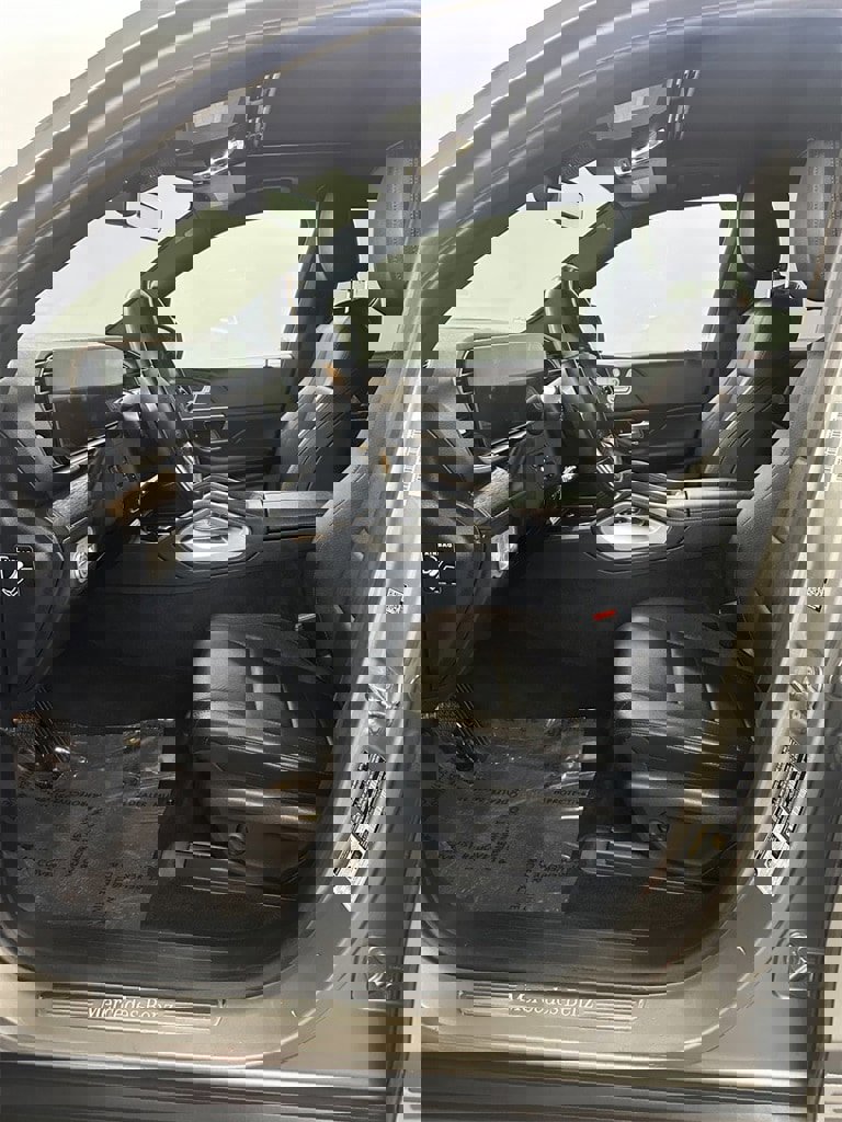 Used 2020 Mercedes-Benz GLE 350 4MATIC image 12