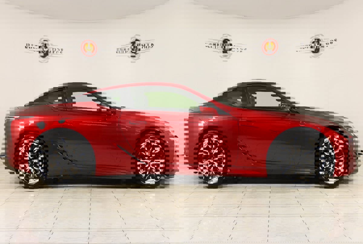 Used 2018 Lexus LC 500 Coupe w/ Performance Package RWD image 2