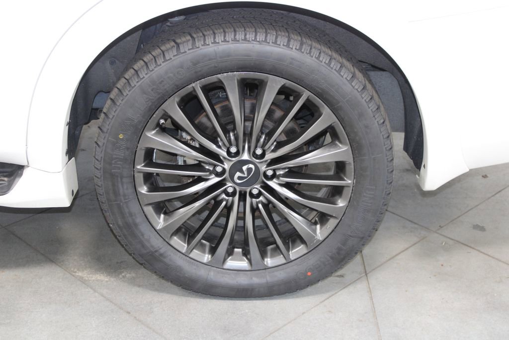 Used 2023 INFINITI QX80 Premium Select w/ Cargo Package image 18