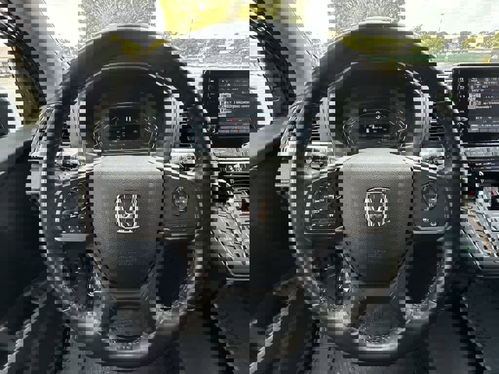 Used 2024 Honda Odyssey EX-L image 15