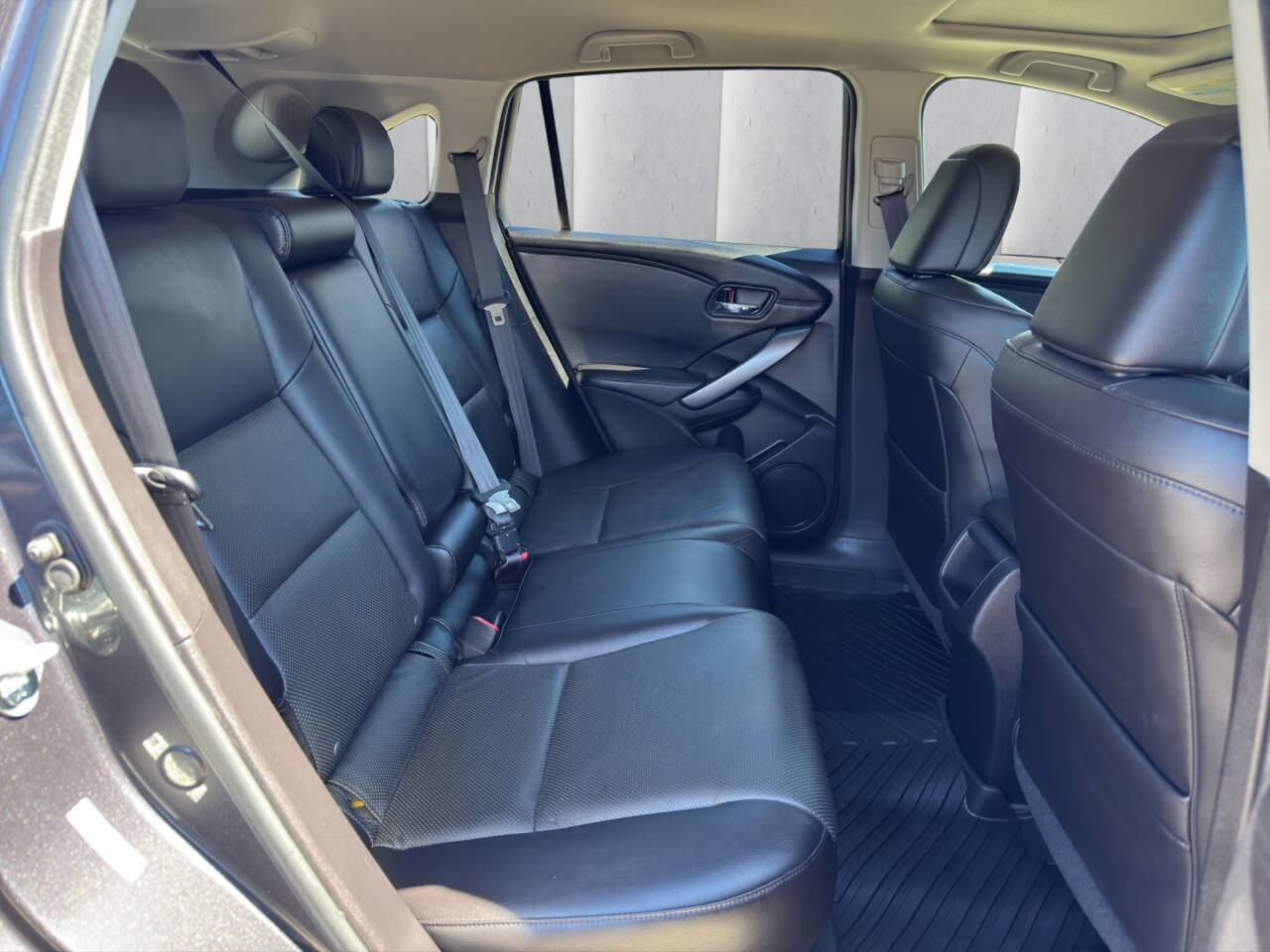 Used 2015 Acura RDX AWD w/ Technology Package image 12