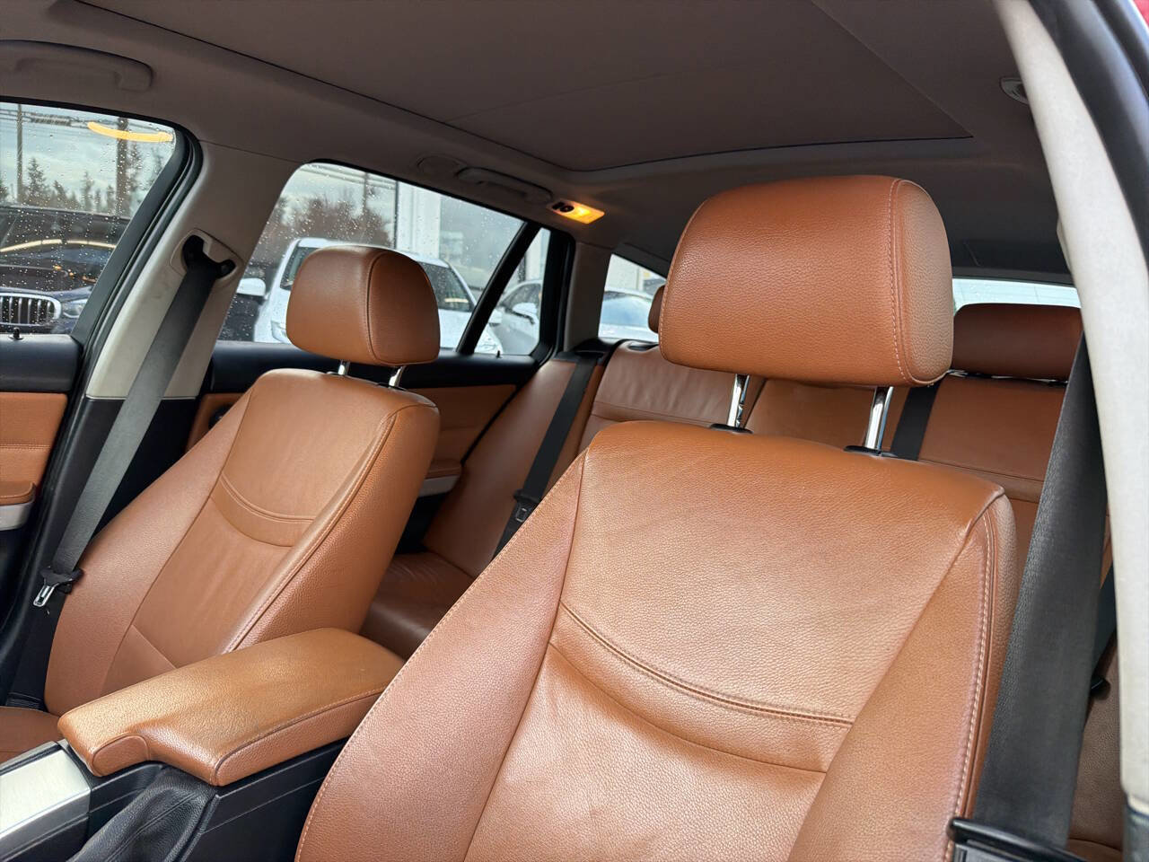 Used 2011 BMW 328i xDrive Wagon image 34