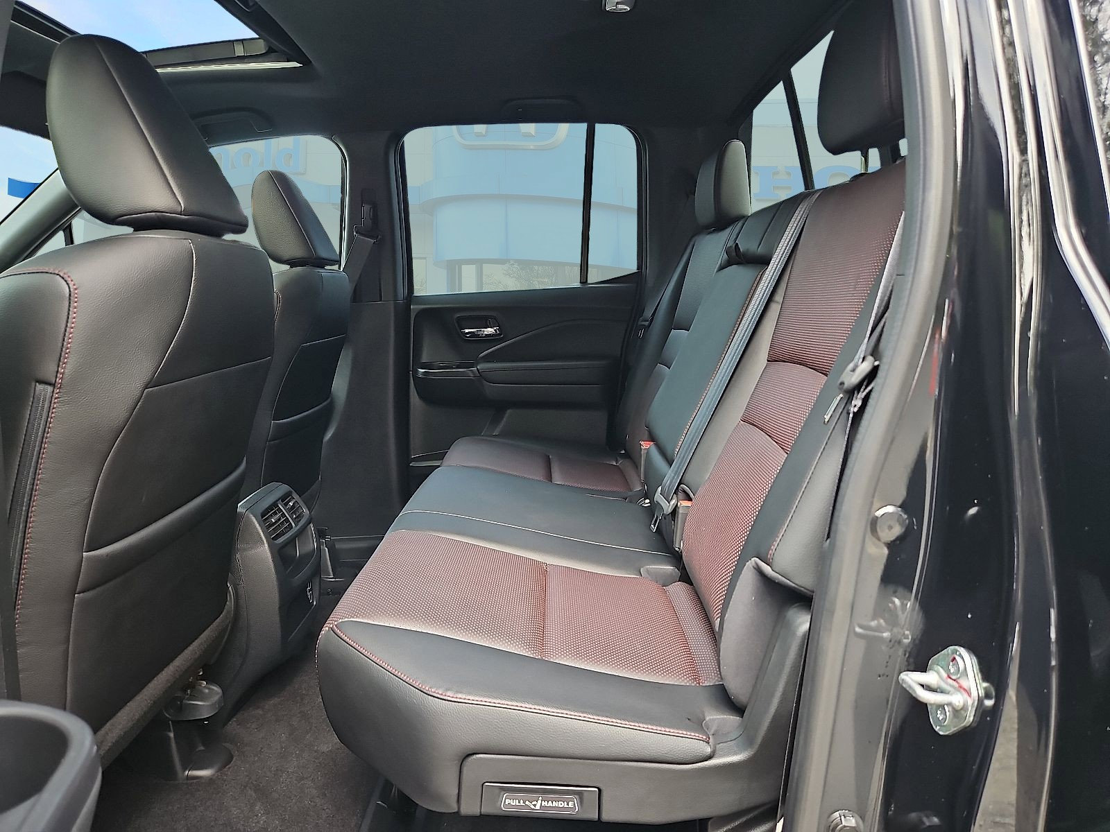 Used 2023 Honda Ridgeline Black Edition image 7
