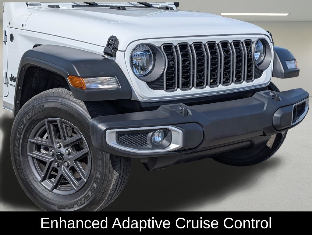 Used 2025 Jeep Gladiator Sport AWD/4WD image 8