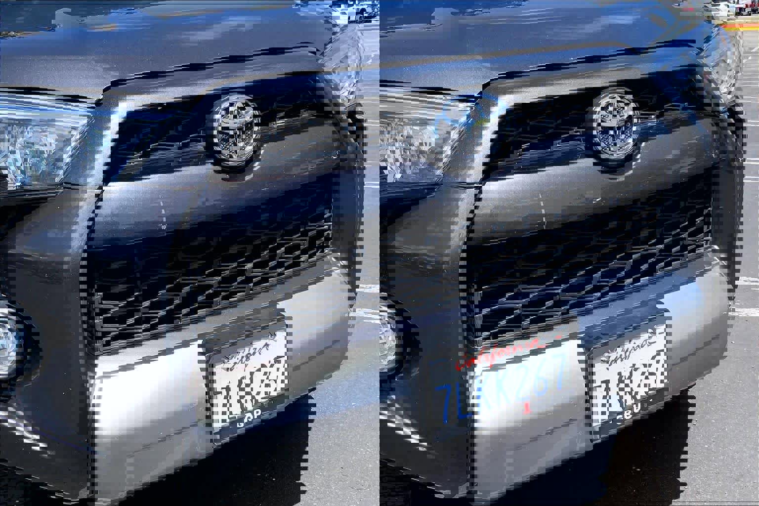 Used 2015 Toyota 4Runner Trail Premium image 28