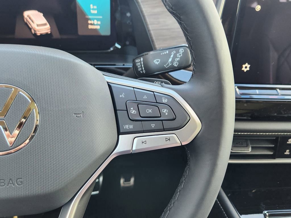 New 2026 Volkswagen Atlas SEL Premium R-Line image 18