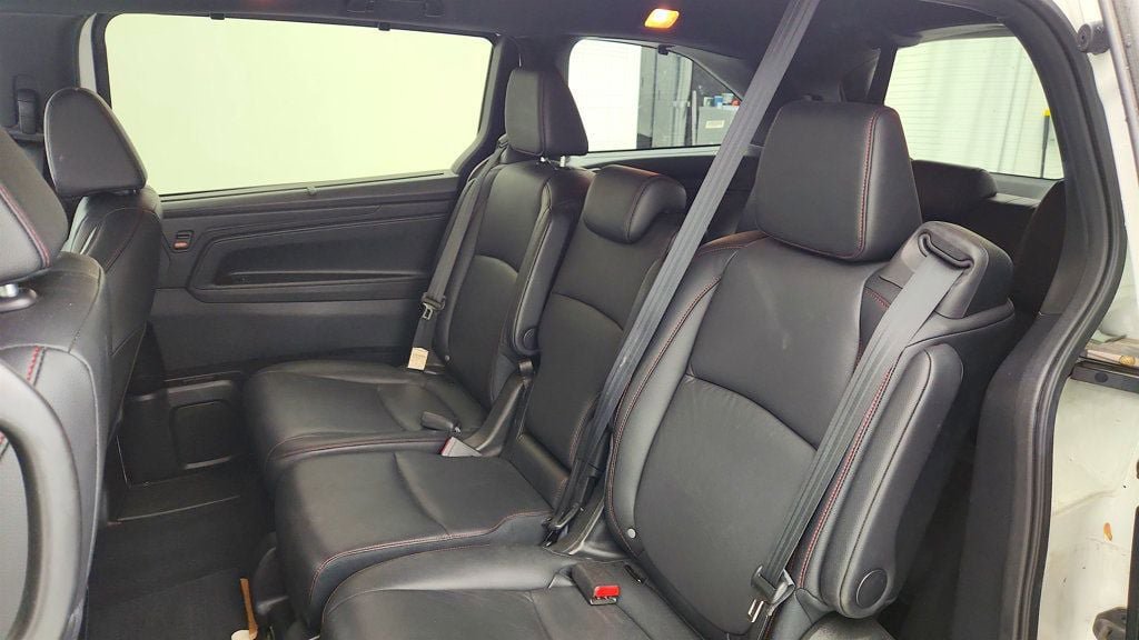Used 2025 Honda Odyssey Sport-L image 20
