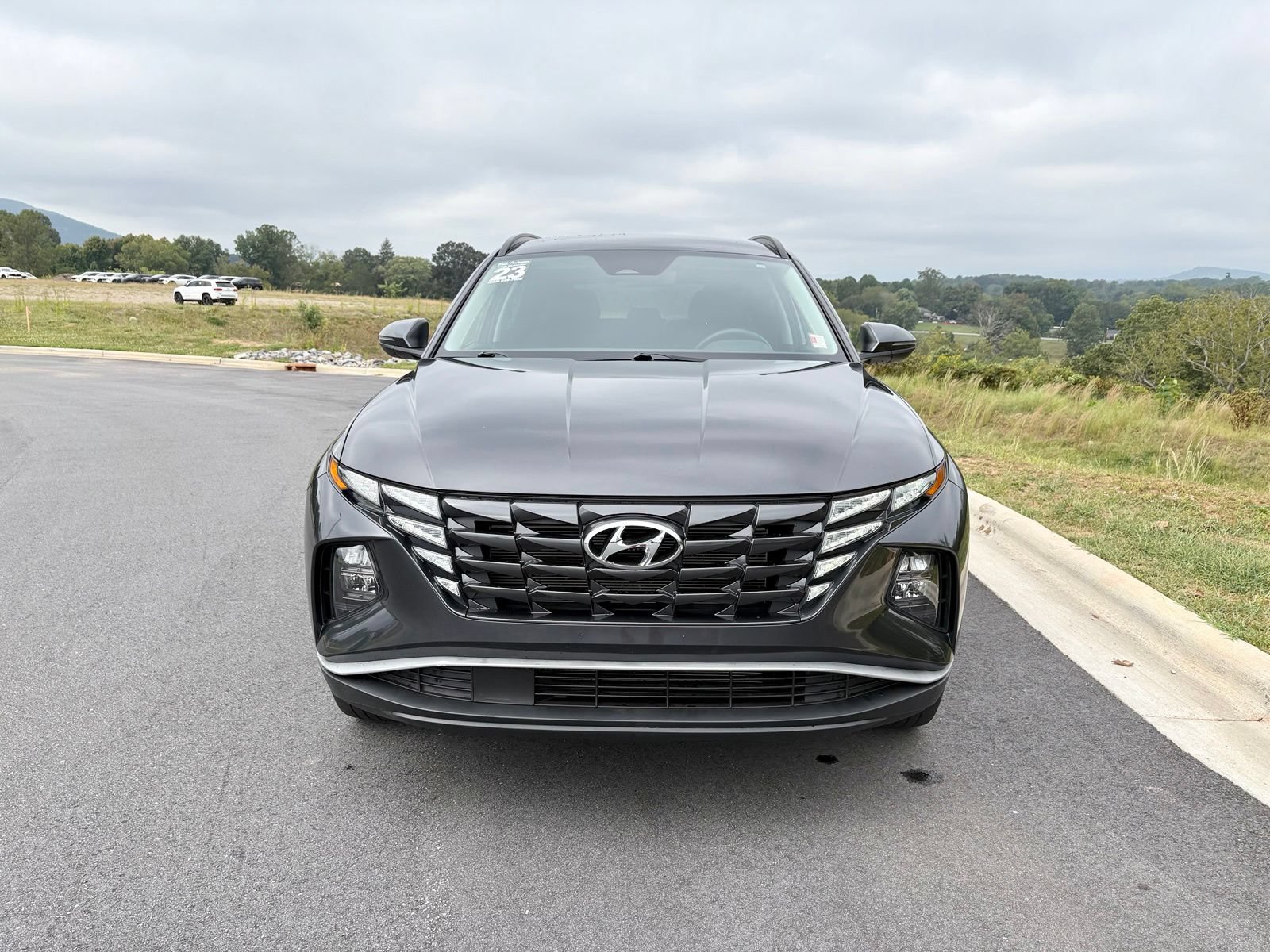 Used 2023 Hyundai Tucson SEL AWD/4WD image 2
