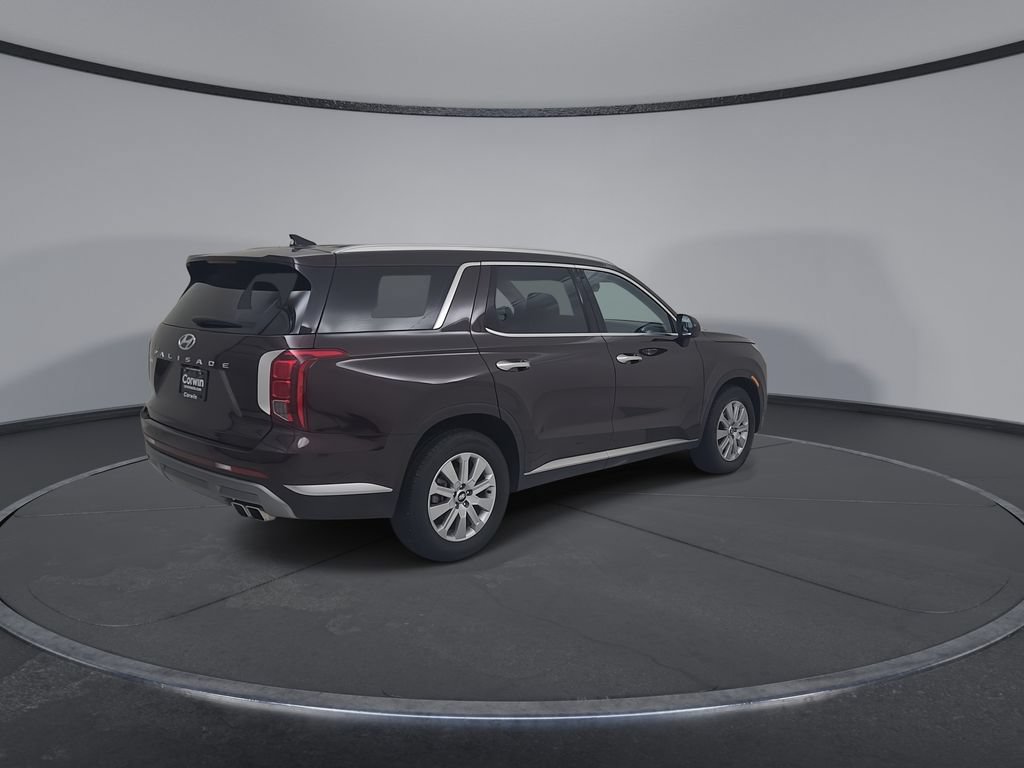 Used 2025 Hyundai Palisade SEL FWD image 16