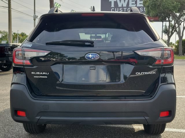 Used 2023 Subaru Outback Premium AWD/4WD image 10