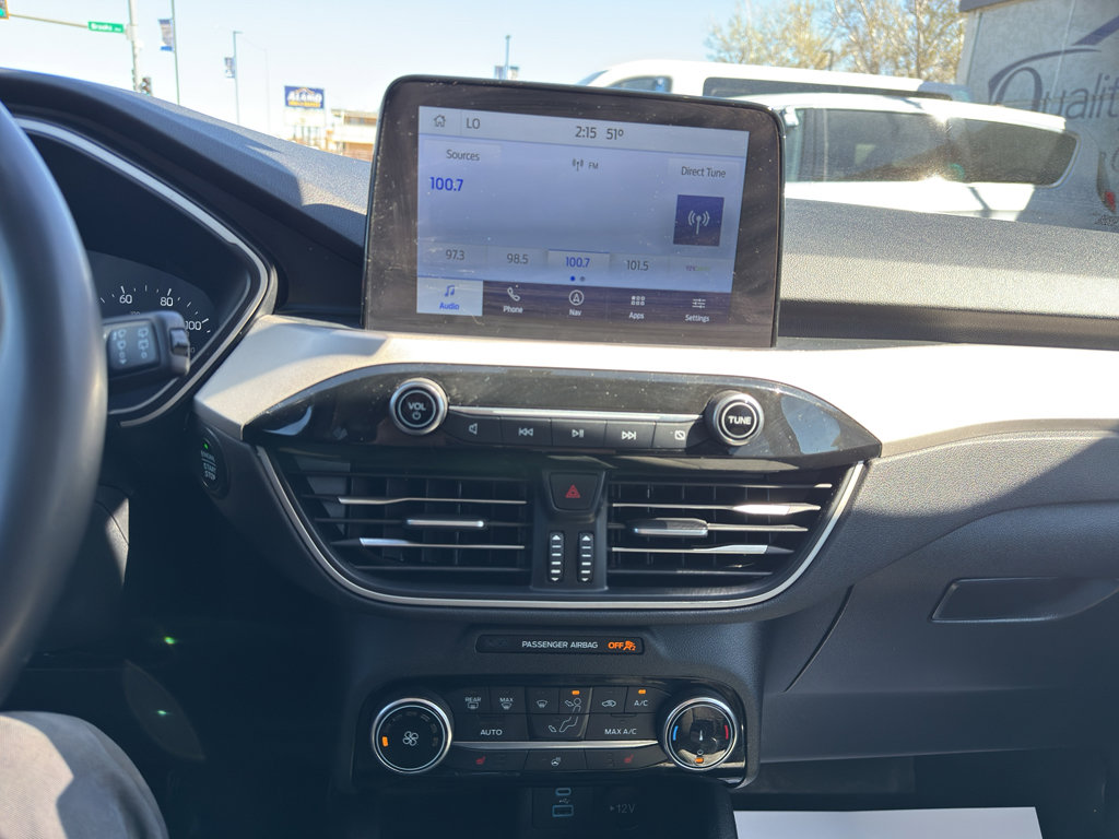 Used 2022 Ford Escape SE w/ Cold Weather Package image 17